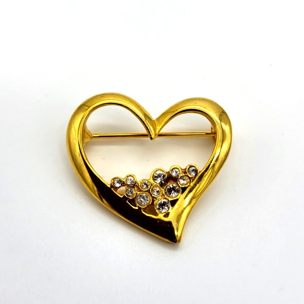 Heart pin made in the USA - Picture 1 of 4